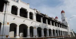 Lawang Sewu tempat wisata sejarah di Kota Semarang.