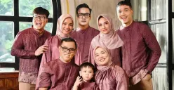 Fuji terharu ada mendiang Bibi Ardiansyah dan Vanessa Angel di foto keluarga. (Sumber : Instagram @fuji_an)