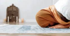 Ilustrasi salat. Lakukan sejumlah amalan ini agar lancar mengikuti seleksi CPNS 2023. (Sumber : Pexels)