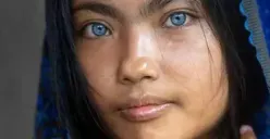 Bermata Biru, Evi Remaja Cantik Asal Jawa Barat Curi Perhatian Fotografer Asal Prancis