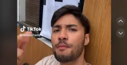 Refal Hady lipsync lagu Cidro vs Kluthuk - Waru Leaf. (Sumber : tiktok/refaaalhady)