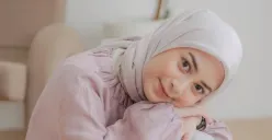 Ilustrasi hijab Dianty Annisa. (Sumber : instagram/diantyy.a)