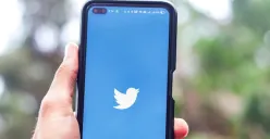 Ilustrasi Twitter. (Sumber : pexels/Sanket Mishra)