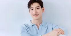 Sukses Bintangi Taxi Driver, Aktor Lee Je Hoon Dikonfirmasi Jadi Pemuda Naif di Chief Inspector 1963