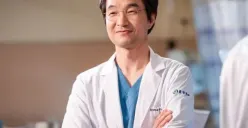 Simak link nonton Dr Romantic 3 episode 1 sub Indo dijadwalkan tayang 28 April 2023 pukul 20.00 WIB (Sumber : Dokumentasi SBS)