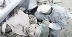 Resmi Jadi Ibu, Greysia Polii Bagikan Foto Gemas Anak Pertama di Instagram