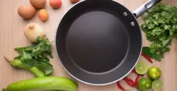 Wajan antilengket (Sumber : Freepik)