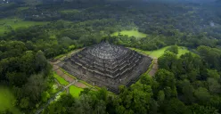 Taman Wisata Candi Borobudur. (Sumber : Disparpora Kabupaten Magelang)