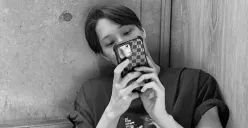 Dipastikan Absen di Comeback EXO, Kai Nangis Sambil Live di Instagram