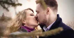 Ilustrasi ciuman (Sumber : Pexels)