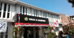 VIRAL! SMAN 21 Bandung Gagal Pergi Study Tour, Rp400 Juta Digondol Agen Travel Warganet Soroti Bendahara Sekolah