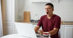 10 Solusi yang Perlu Dilakukan Sehabis Begadang Supaya Badan Gak Lemas Seharian