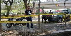 Mayat pria ditemukan di aliran got depan PRPP Kota Semarang, Minggu 28 Mei 2023. (Sumber : Instagram @resmob_polrestabessemarang)