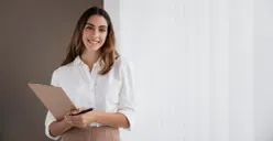 Ilustrasi posisi kerjaan front office (Sumber : freepik)