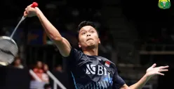 Anthony Ginting amankan tiket ke semifinal Singapore Open 2023 setelah  kalahkan wakil Tiongkok, Li Shi Feng, Jumat 9 Juni 2023. (Sumber : PBSI)
