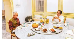 Ganjar Pranowo makan malam dengan Jokowi. (Sumber : instagram/ganjar_pranowo)