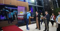 PSSI saat menyambut kedatangan rombongan Timnas Indonesia (Sumber : Twitter)