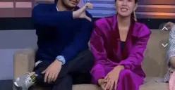 Jadi Tamu di Tonight Show, Momen Syahnaz Sadiqah Tidak Balas Simbol Hati Jeje Govinda Bikin Warganet Elus Dada