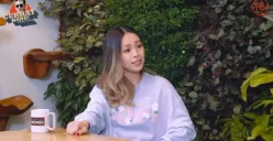 Lady Nayoan di YouTube Denny Sumargo. (Sumber : youtube/Denny Sumargo)