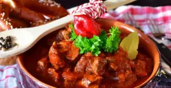 Stock Daging Sapi Saat Idul Adha Berlimpah ? Biar Awet, Masak Jadi Gulai Dengan Kuah Pekat nan Gurih, Yuk Coba!