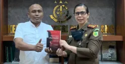 Berikut ini profil Helena Octavianne Kepala Kejaksaan Negeri Pandeglang (Sumber : ahiyaksadigital.com)