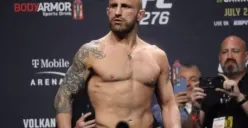 Alexander Volkanovski pertahankan sabuk juara UFC 290