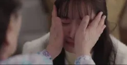 Potongan adegan Cheon Sa Rang di episode 9 drama King The Land (Sumber : www.instagram.com/jtbcdrama)