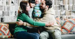 Tak Lagi Matikan Kolom Komentar, Jeje Govinda Unggah Potret Keluarga Lengkap: Kami Pilih Berbagi Kebahagiaan