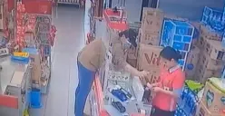 Aksi 2 WNA Timur Tengah Hipnotis Kasir Supermarket di Semarang, Bawa Kabur Uang Rp 1,2 Juta