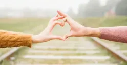 Ilustrasi | Link Ujian Bucin, Bisa Ukur Tingkat Kebucinanmu Pada Pasangan (Sumber : Freepik)