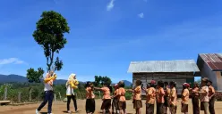 Ilustrasi | Bawaslu tangani dua kasus netralitas ASN di Kota Semarang. Satu kasus, Guru PPPK terancam diberhentikan dengan tidak hormat. (Sumber : pixabay.com)