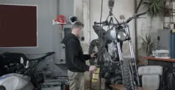 Hindari Zonk! Perhatikan Tanda-Tanda Bakal Turun Mesin Ini Saat Beli Motor Dua Tak Bekas