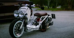 Ilustrasi | Ketahui 7 bagian motor yang aman dimodifikasi dan bagian modifikasi yang harus lapor ke kepolisian. (Sumber : Pexels/FBO Media)