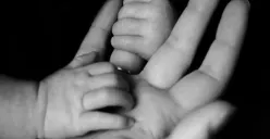 Ilustrasi | Sedikitnya ada 5 cara berbakti kepada orang tua yang sudah meninggal seperti yang diajarkan Rasulullah SAW.