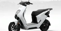 Resmi rilis di Indonesia, begini spesifikasi dan harga sepeda motor listrik Honda EM1 e. (Sumber : honda.co.uk)