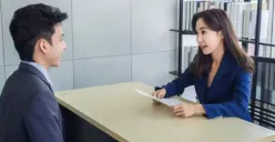 Ilustrasi | wawancara atau interview kerja (Sumber : Freepik/tete_escape)