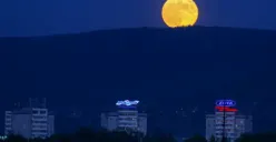 Hari Ini 1 Agustus 2023 Diperkirakan Bakal Ada Supermoon, Apakah Bakal Terlihat Jelas di Indonesia?