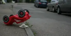 Astaghfirullah! Seorang Balita Tewas Ditabrak Anggota DPRD Lampung saat Sedang Main