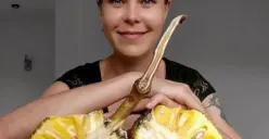 Diet Vegan 7 Tahun Cuma Makan Nangka dan Durian, Influencer Cantik Ini Diberitakan Tewas