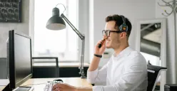 Ilustrasi | Tiga lowongan pekerjaan terbaru di Semarang dan sekitarnya, Agustus 2023. (Sumber : Pexels/Yan Krukau)