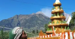 Kirab 1000 Tumpeng di Boyolali Jawa Tengah (Sumber : Instagram @merbabustory.id)