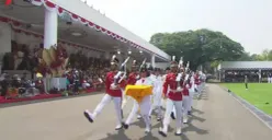 Momen Sepatu Pembawa Baki Bendera Pusaka, Lilly Indriani Terlepas Saat Upacara di Istana Negara, Tetap Tuntaskan Tugas