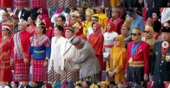 Lagi! Momen Usil Menteri PUPR Basuki Hadimuljono Tertangkap Kamera di Peringatan HUT RI ke 78, Kali Ini Erick Thohir Jadi Korban