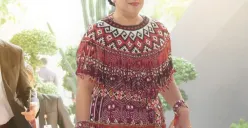 Puan Maharani dalam balutan pakaian tradisional khas Suku Dayak Iban, Kalimantan Barat (Sumber : instagram @puanmaharaniri)