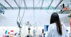 Ilustrasi | Hard skill dan soft skill yang dibutuhkan untuk pekerjaan masa depan. (Sumber : Pexels/ThisIsEngineering)