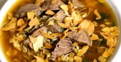 Soto kerbau khas Kudus (Sumber : Youtube: Endeus TV)