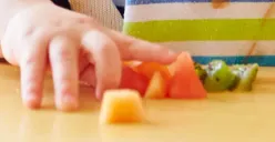 Jangan Beri 8 Makanan Ini untuk Anak di Bawah 4 Tahun, Bahaya Risikonya