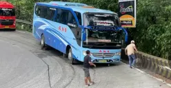 Momen Dramatis Pria Selamatkan Penumpang saat Bus Alami Rem Blong Jadi Sorotan (Sumber : YoTube/Sitinjau Lauik Truck Video)