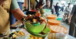 Es Dawet Durian Pleburan buka sampai pukul 22.00 WIB. (Sumber : Google Alataz Eldi)