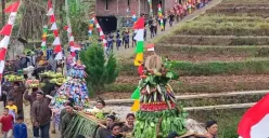 Tradisi Sadranan Seribu Ketupat (Sumber : Instagram @pemkabtmg)